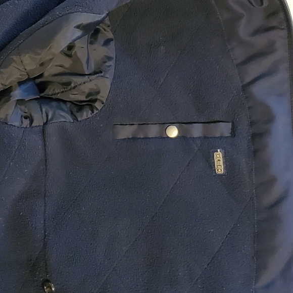 Docker's Weather Resistant Navy Jacket - Picture 6 of 6